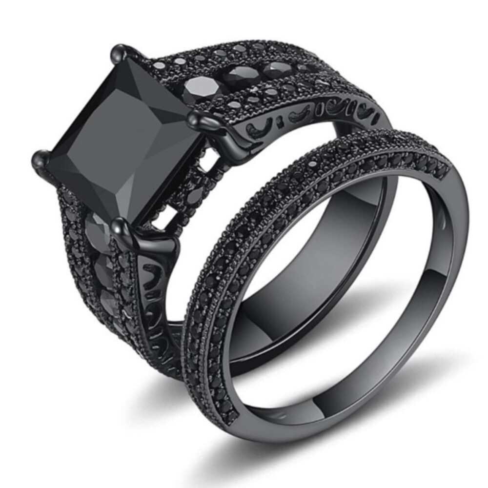 Black Square-Cut Statement Ring Set - image 3